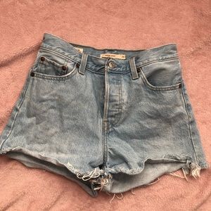 Levi shorts